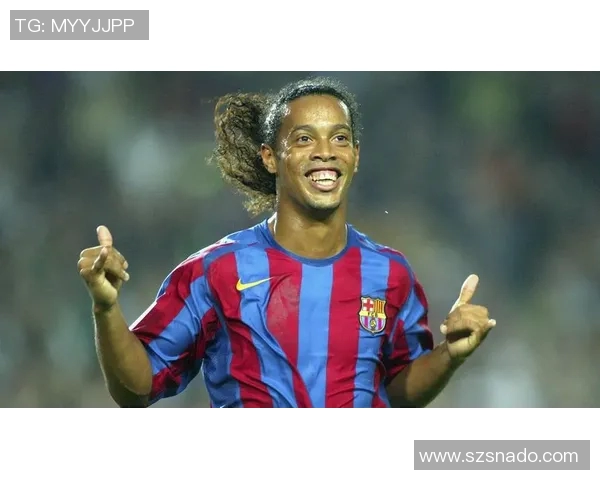 巴西足球传奇小罗全名揭秘及其辉煌职业生涯回顾 巴西足球传奇小罗全名揭秘及其辉煌职业生涯回顾