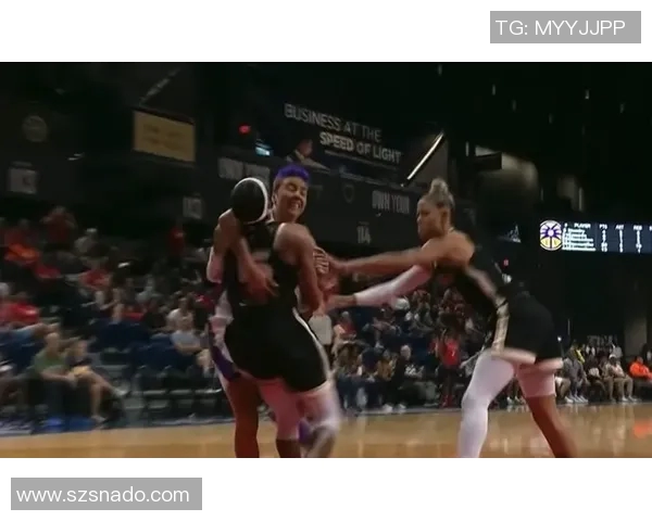 WNBA水星队与神秘人队激战正酣谁将笑到最后揭晓精彩瞬间